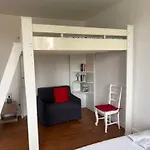 Vakantiehuis Beautiful, Fully Renovated *