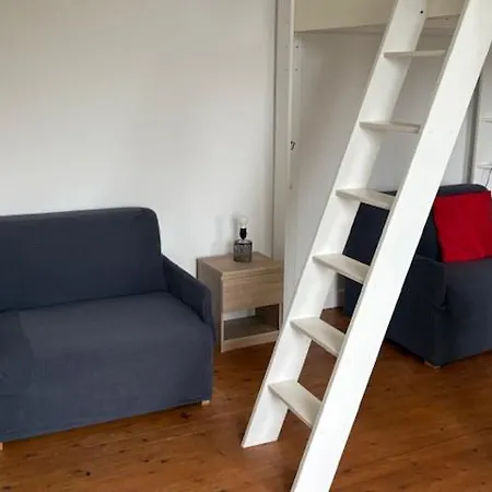 Beautiful, Fully Renovated