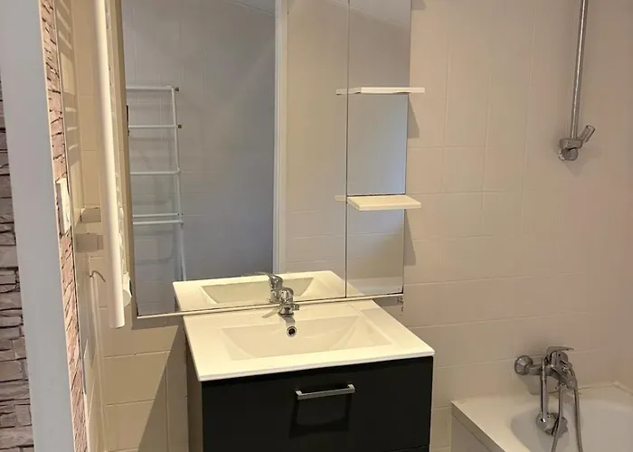 Beautiful, Fully Renovated Gauriac